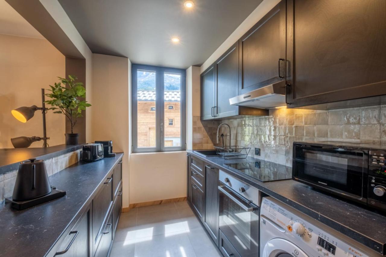 Newly Renovated Apartment With Mont Blanc View Chamonix Buitenkant foto